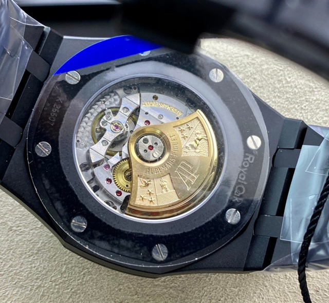 【AUDEMARS PIGUET】オーデマ・ピゲ スーパーコピー ロイヤルオーク DLC グレー 41MM 15400【ZF工場出品】