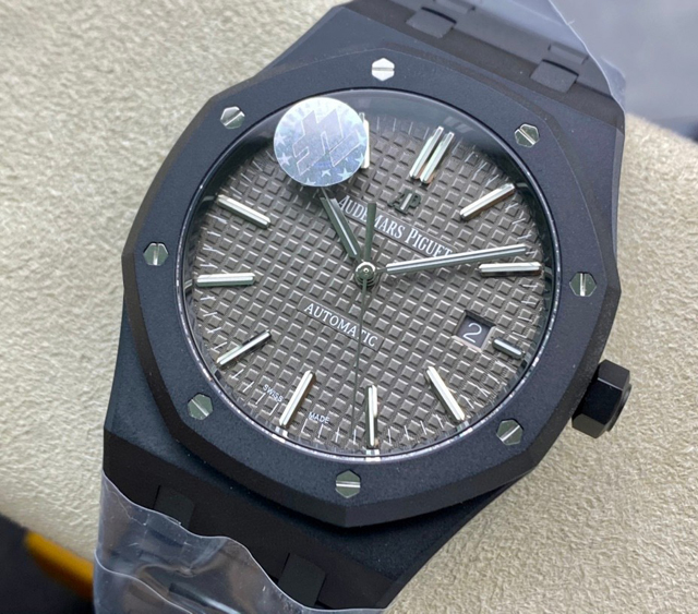 【AUDEMARS PIGUET】オーデマ・ピゲ スーパーコピー ロイヤルオーク DLC グレー 41MM 15400【ZF工場出品】