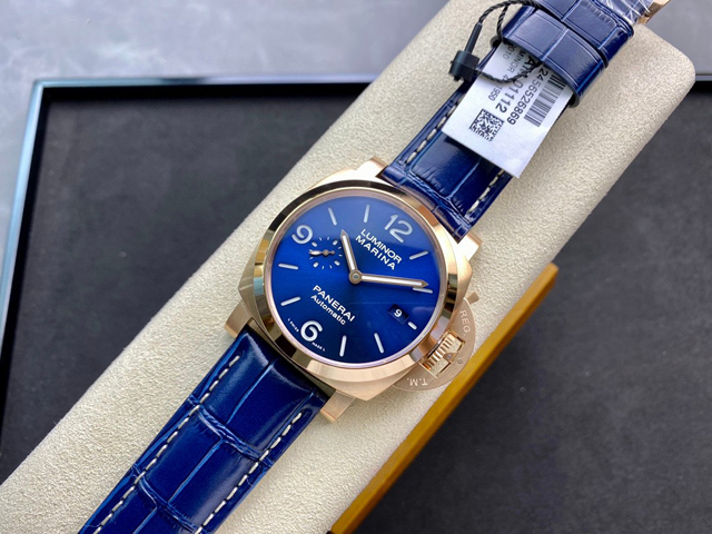 【OFFICINE PANERAI】パネライ スーパーコピー ルミノール マリーナ PAM01112 44mm【VS工場出品】