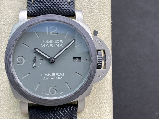 【OFFICINE PANERAI】パネライ スーパーコピー ルミノールマリーナ PAM01662 44mm【VS工場出品】