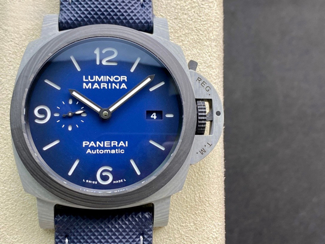【OFFICINE PANERAI】パネライ スーパーコピー ルミノールマリーナ PAM01663 44mm【VS工場出品】