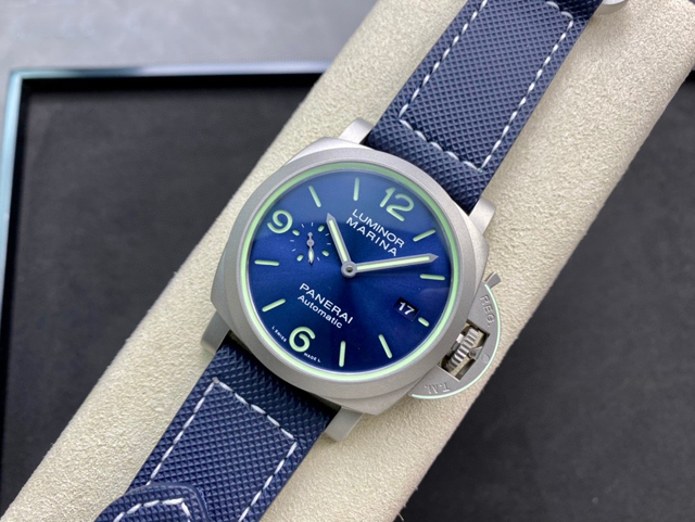 【OFFICINE PANERAI】パネライ スーパーコピー ルミノール マリーナ PAM01117 40mm【VS工場出品】