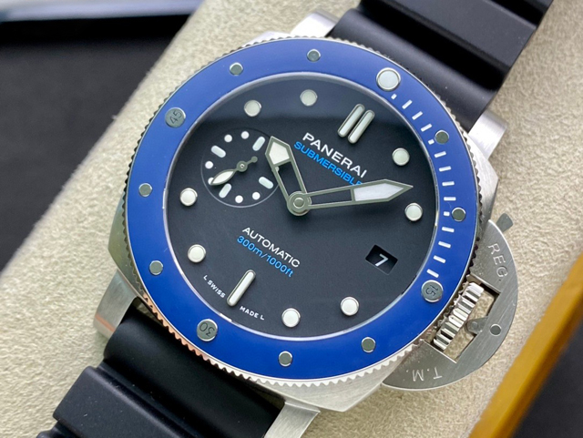 【OFFICINE PANERAI】パネライ スーパーコピー ルミノール サブマーシブル PAM01209 42mm【VS工場出品】