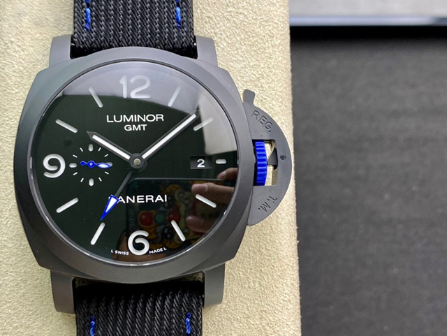 【OFFICINE PANERAI】パネライ スーパーコピー ルミノール ベース PAM01176 44mm【VS工場出品】