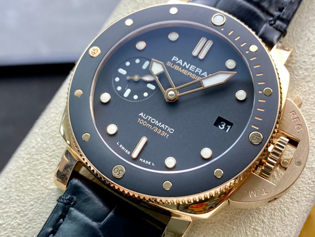 【OFFICINE PANERAI】パネライ スーパーコピー ルミノール サブマーシブル PAM00974 42mm【VS工場出品】