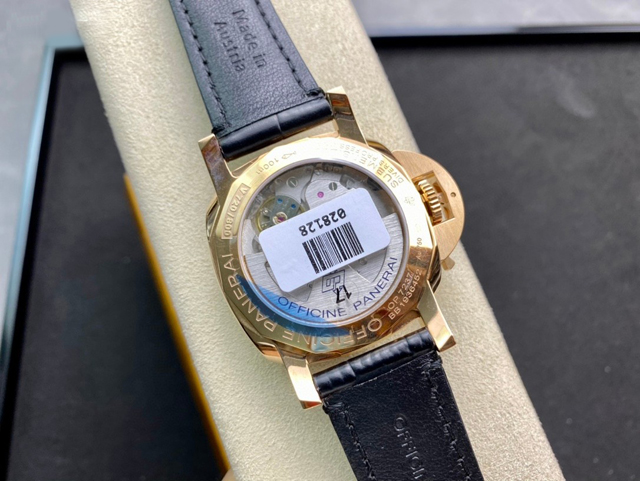 【OFFICINE PANERAI】パネライ スーパーコピー ルミノール サブマーシブル PAM00974 42mm【VS工場出品】