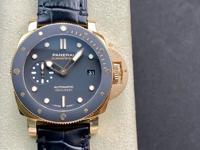 【OFFICINE PANERAI】パネライ スーパーコピー ルミノール サブマーシブル PAM00974 42mm【VS工場出品】