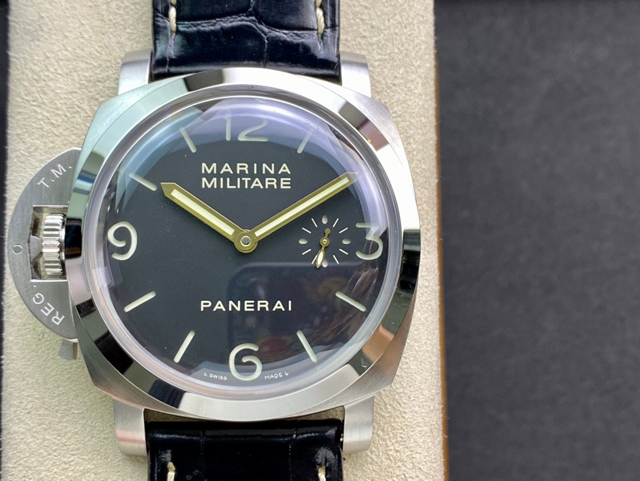 【OFFICINE PANERAI】パネライ スーパーコピー ルミノール マリーナ ミリターレ PAM00217 47mm【VS工場出品】