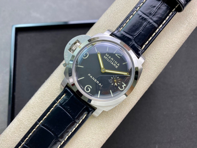【OFFICINE PANERAI】パネライ スーパーコピー ルミノール マリーナ ミリターレ PAM00217 47mm【VS工場出品】