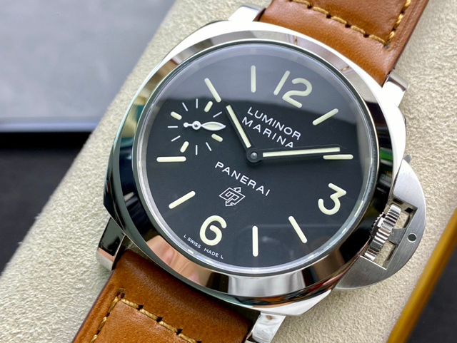 【OFFICINE PANERAI】パネライ スーパーコピー ルミノール マリーナ PAM00111 44mm【VS工場出品】