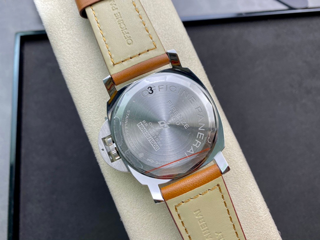 【OFFICINE PANERAI】パネライ スーパーコピー ルミノール マリーナ PAM00111 44mm【VS工場出品】