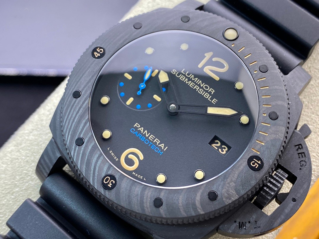 【OFFICINE PANERAI】パネライ スーパーコピー ルミノール 1950 サブマーシブル 3デイズ オートマチック PAM00616 47mm【VS工場出品】