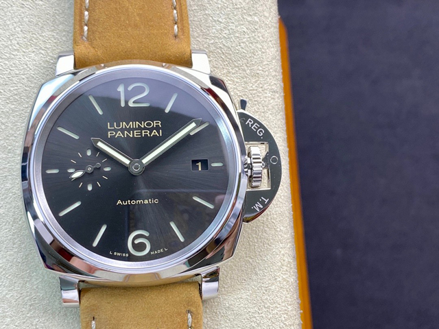 【OFFICINE PANERAI】パネライ スーパーコピー ルミノール1950 ドゥエ 3デイズ オートマティック アッチャイオ PAM00904 42mm【VS工場出品】