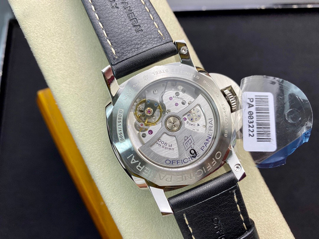 【OFFICINE PANERAI】パネライ スーパーコピー ルミノール 1950 3デイズ GMT オートマチック PAM00531 44mm【VS工場出品】