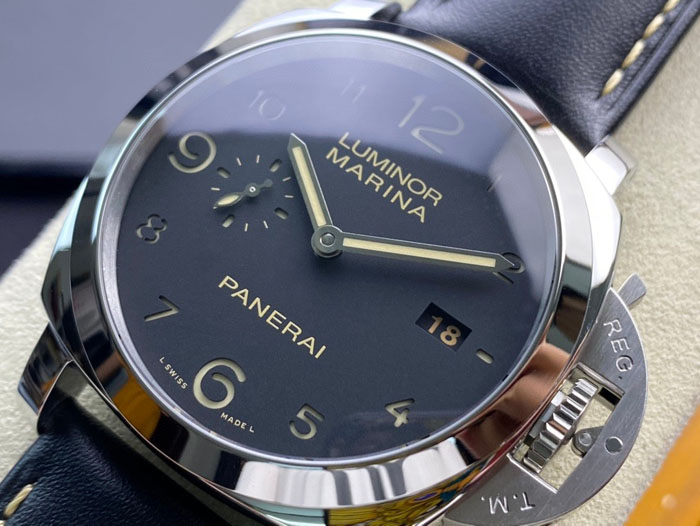 【OFFICINE PANERAI】パネライ スーパーコピー ルミノール マリーナ 1950 3デイズ オートマチック PAM00359 44mm【VS工場出品】