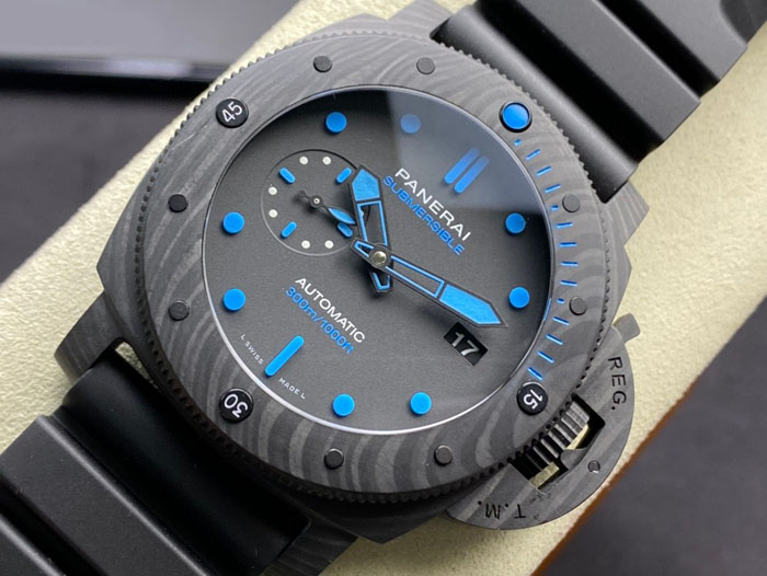 【OFFICINE PANERAI】パネライ スーパーコピー サブマーシブル カーボテック PAM01616 47mm【VS工場出品】