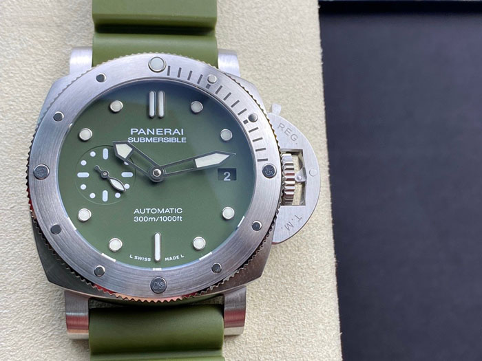 【OFFICINE PANERAI】パネライ スーパーコピー サブマーシブル オンライン限定 PAM01055 42mm【VS工場出品】