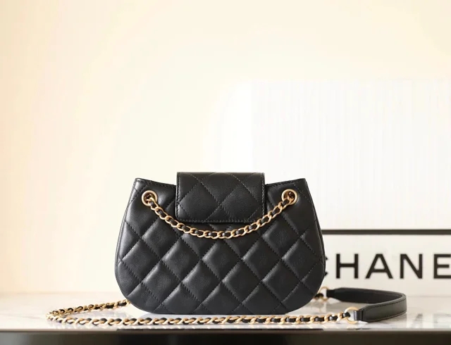 【CHANEL】シャネル スーパーコピー ショルダーバッグ ブラック（AS4609 B15010 94305）