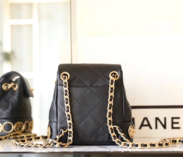  【CHANEL】シャネル スーパーコピー スモール バックパック（AS4275 B13658 94305）