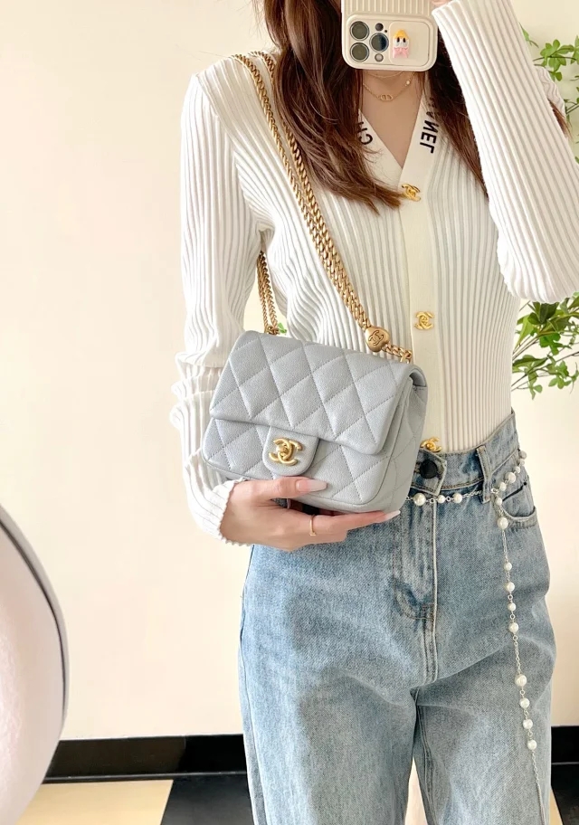 【CHANEL】シャネル スーパーコピー ミニ ショルダーバッグ グレー（AS3829）