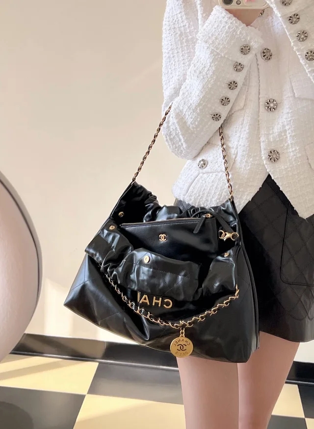 【CHANEL】シャネル スーパーコピー 22bag ショッピングバッグのハンドバッグ ブラック（AS4486）