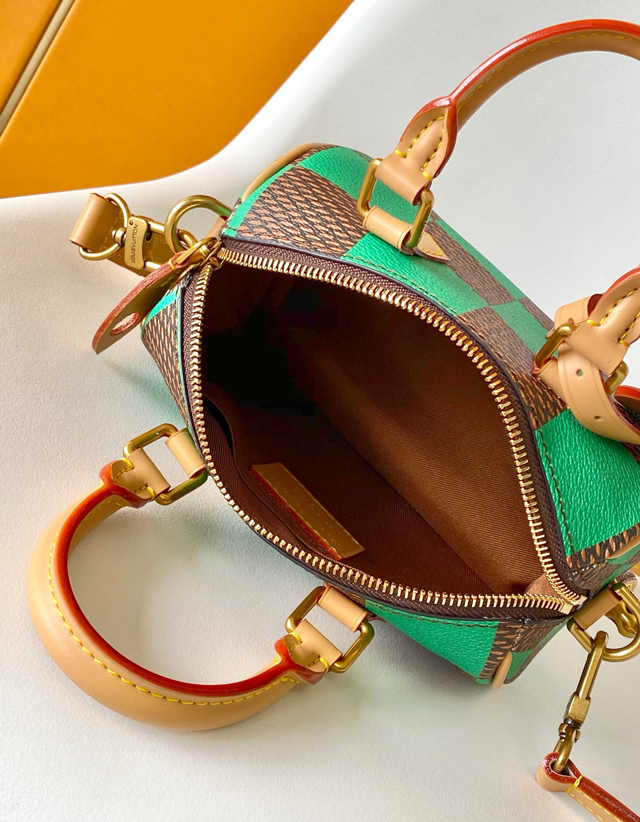  【Louis Vuitton】ルイヴィトン スーパーコピー スピーディ･バンドリエール 18 クロスボディバッグ レッド（N40611）