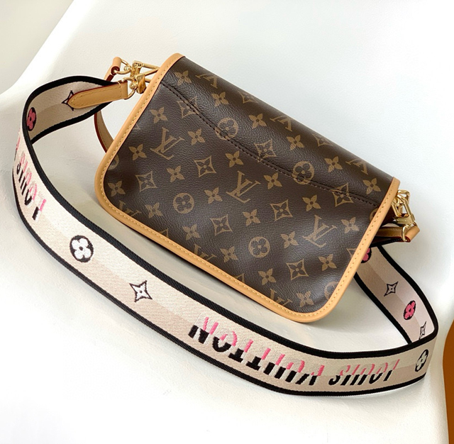 【Louis Vuitton】ルイヴィトン スーパーコピー ディアヌ NM PM ショルダーバッグ（M45985）