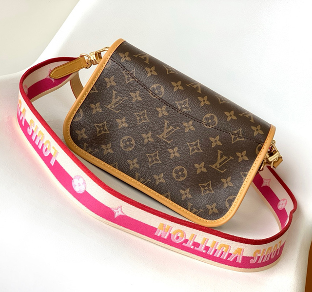 【Louis Vuitton】ルイヴィトン スーパーコピー ディアヌ NM PM ショルダーバッグ（M46049）