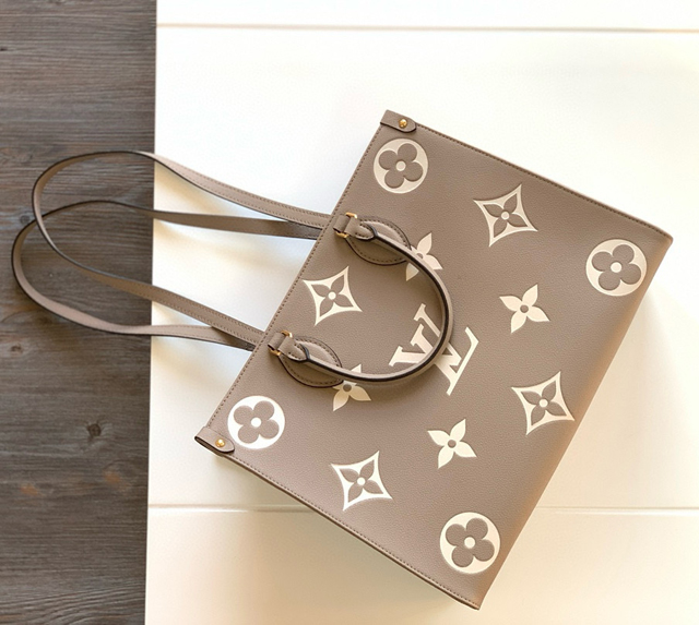 【Louis Vuitton】ルイヴィトン スーパーコピー オンザゴー MM ハンドバッグ（M45494）