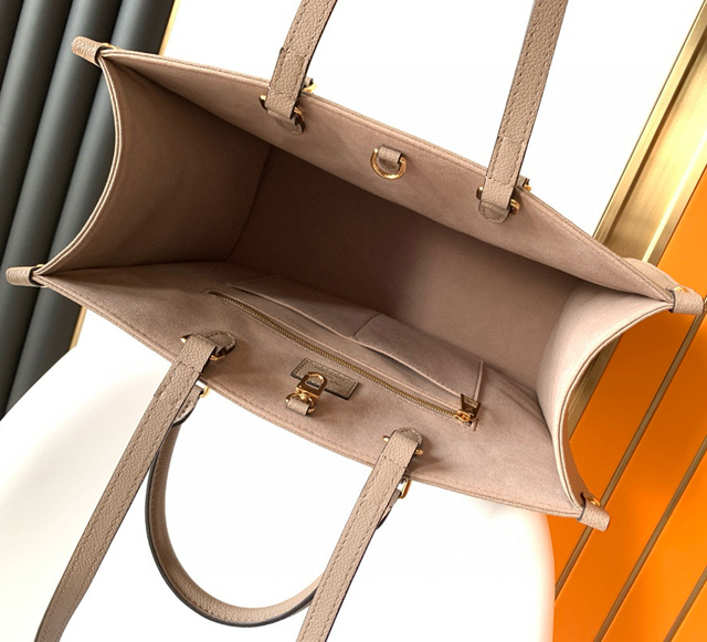 【Louis Vuitton】ルイヴィトン スーパーコピー オンザゴー MM ハンドバッグ（M45494）