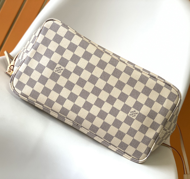 【Louis Vuitton】ルイヴィトン スーパーコピー ローズ バレリーヌ ピンク ネヴァーフル ショルダーバッグ MM（N40603）