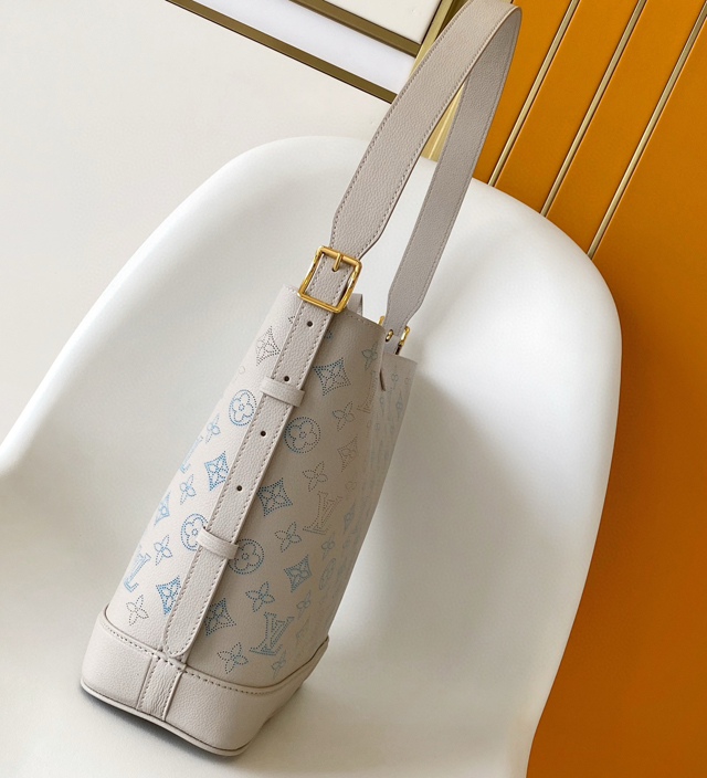 【Louis Vuitton】ルイヴィトン スーパーコピー フライト･モード フロール ショルダーバッグ NM（M12496）