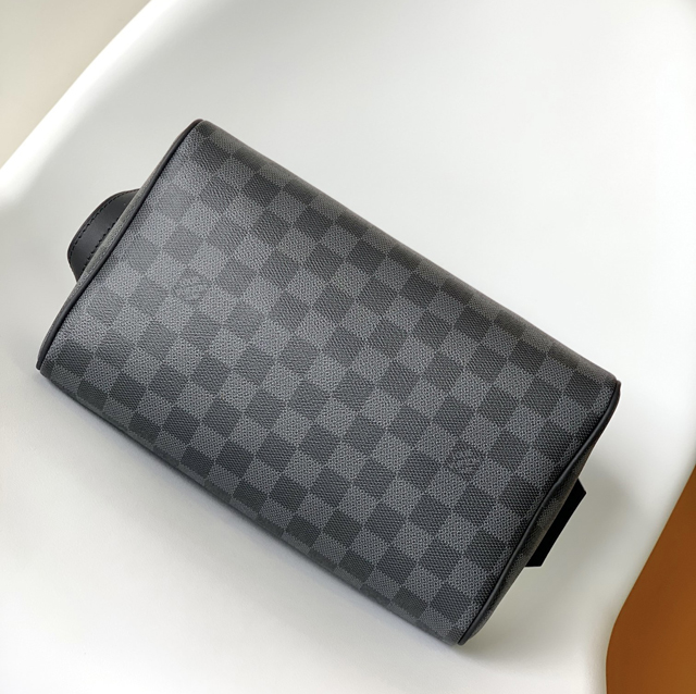 【Louis Vuitton】ルイヴィトン スーパーコピー ドップ･キット/トイレタリーバッグ（N40127）