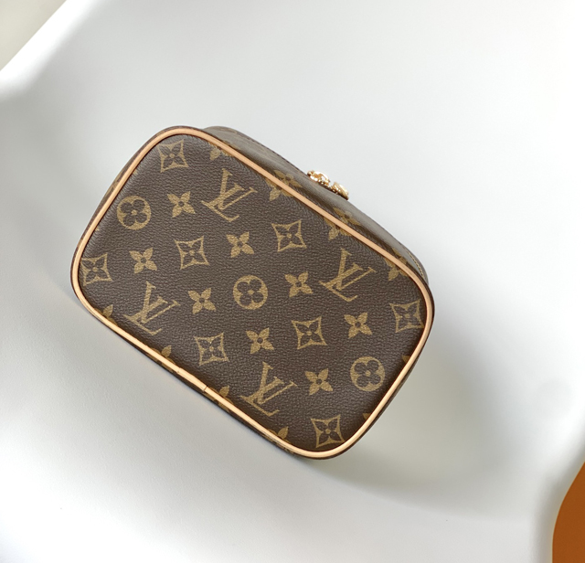 【Louis Vuitton】ルイヴィトン スーパーコピー ニース･ミニ 化粧ポーチ（M44495）