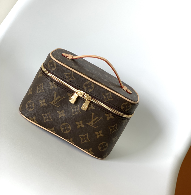 【Louis Vuitton】ルイヴィトン スーパーコピー ニース･ミニ 化粧ポーチ（M44495）