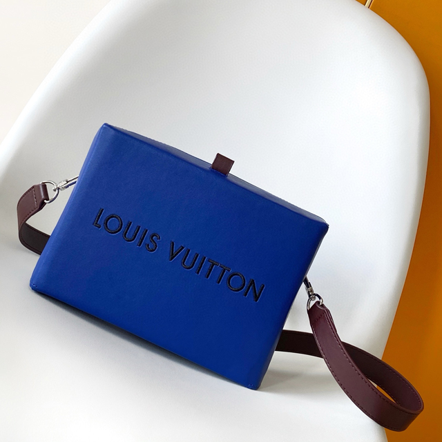 【Louis Vuitton】ルイヴィトン スーパーコピー ショッパー・クラッチ ブルー（M14028）