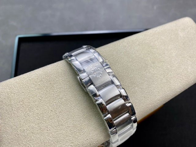 【PATEK PHILIPPE】パテックフィリップ スーパーコピー アクアノート エクストララージ 5167/1A-001 ブラック【3K工場出品】