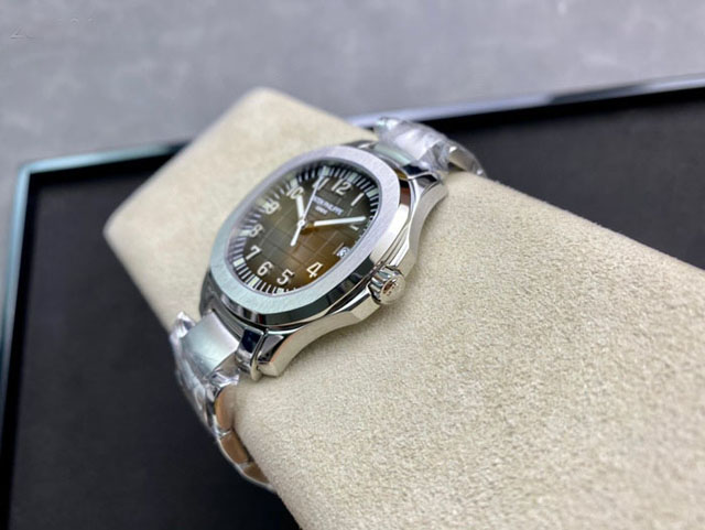 【PATEK PHILIPPE】パテックフィリップ スーパーコピー アクアノート エクストララージ 5167/1A-001 ブラック【3K工場出品】