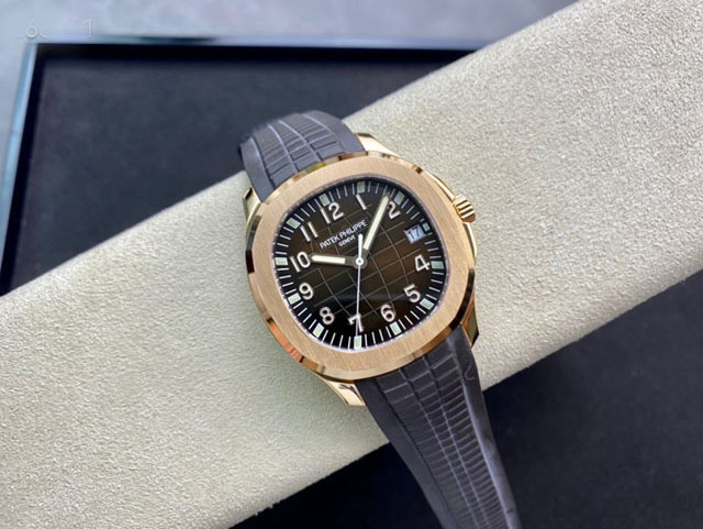 【PATEK PHILIPPE】パテックフィリップ スーパーコピー アクアノート 5167R-001 ローズゴールド【3K工場出品】