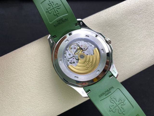 【PATEK PHILIPPE】パテックフィリップ スーパーコピー アクアノート 5168G-010 カーキグリーン【3K工場出品】