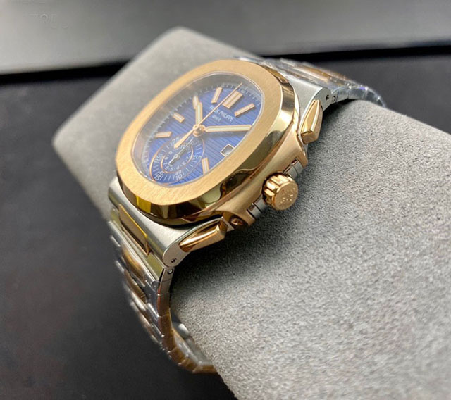 【PATEK PHILIPPE】パテックフィリップ スーパーコピー ノーチラス クロノグラフ 5980/1AR-001 ブルー 44MM【3K工場出品】