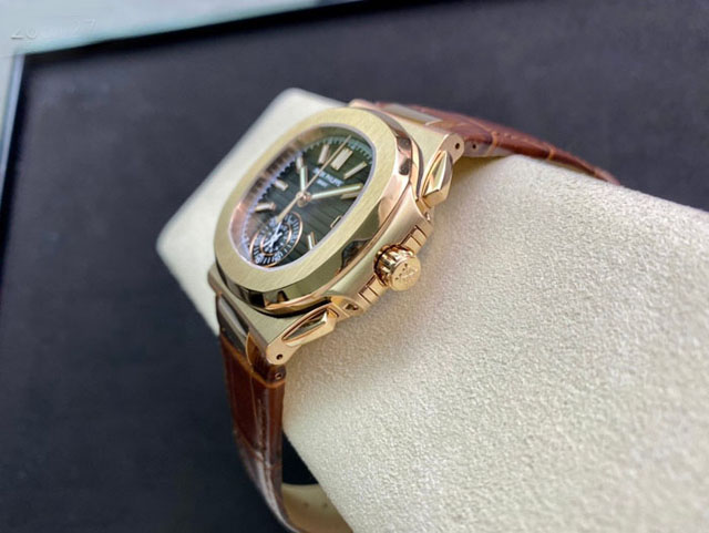 【PATEK PHILIPPE】パテックフィリップ スーパーコピー ノーチラス クロノ 5980/1R-001【3K工場出品】