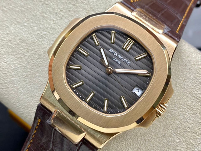【PATEK PHILIPPE】パテックフィリップ スーパーコピー ノーチラス ラージ 5711R-001【3K工場出品】
