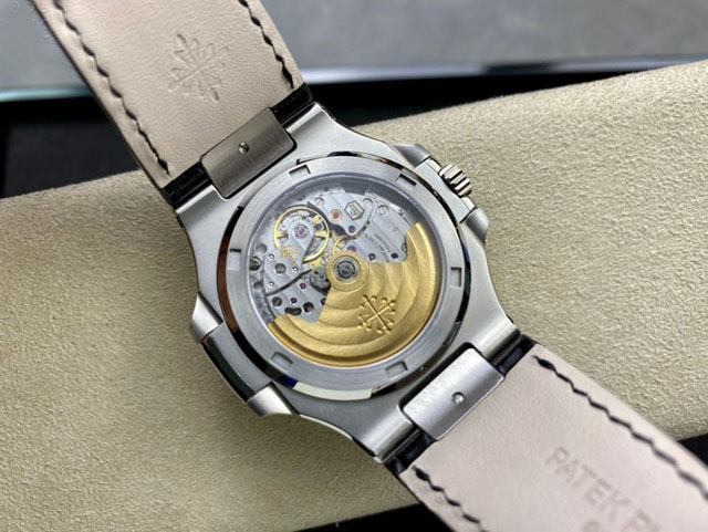 【PATEK PHILIPPE】パテックフィリップ スーパーコピー ノーチラス 5711G-001【3K工場出品】
