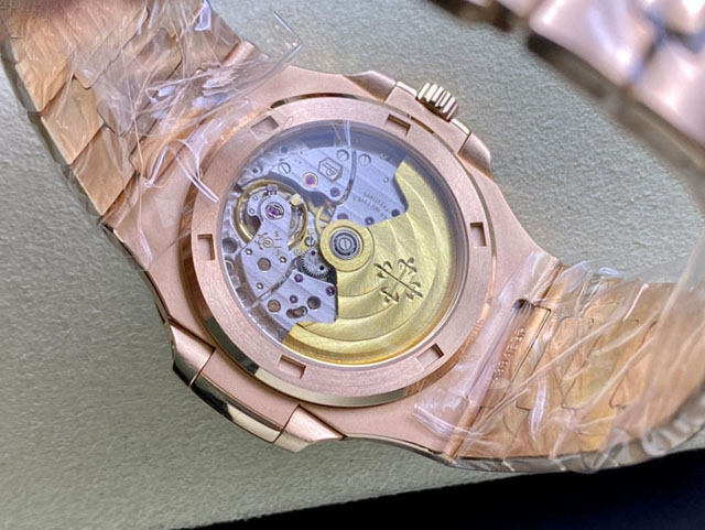 【PATEK PHILIPPE】パテックフィリップ スーパーコピー ノーチラス 5723/112R-001【3K工場出品】