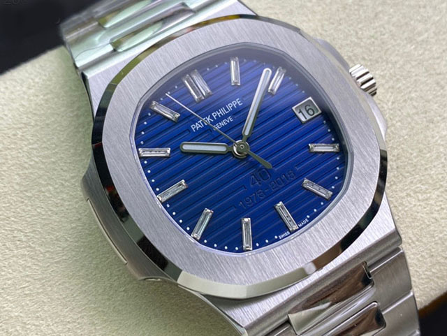 【PATEK PHILIPPE】パテックフィリップ スーパーコピー ノーチラス 5711/1P 40周年記念限定【3K工場出品】