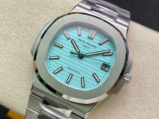 【PATEK PHILIPPE】パテックフィリップ スーパーコピー ノーチラス ターコイズ 5711/1A-018【3K工場出品】