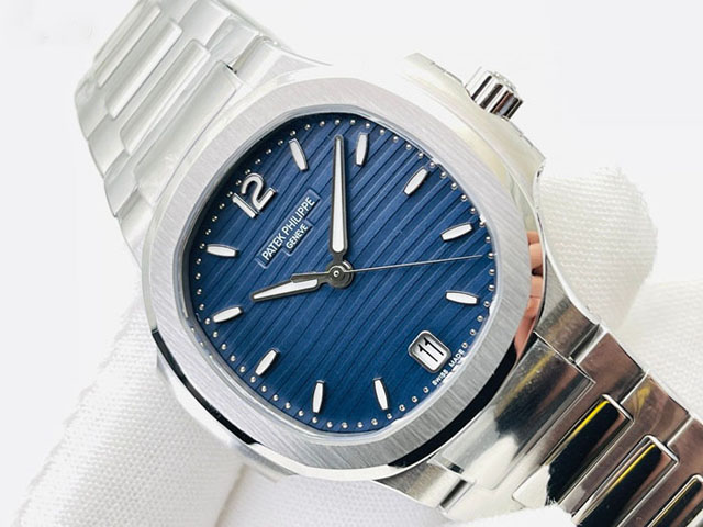 【PATEK PHILIPPE】パテックフィリップ スーパーコピー ノーチラス 7118/1A-001【3K工場出品】
