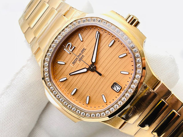 【PATEK PHILIPPE】パテックフィリップ スーパーコピー ノーチラス 7118/1200R-010【3K工場出品】