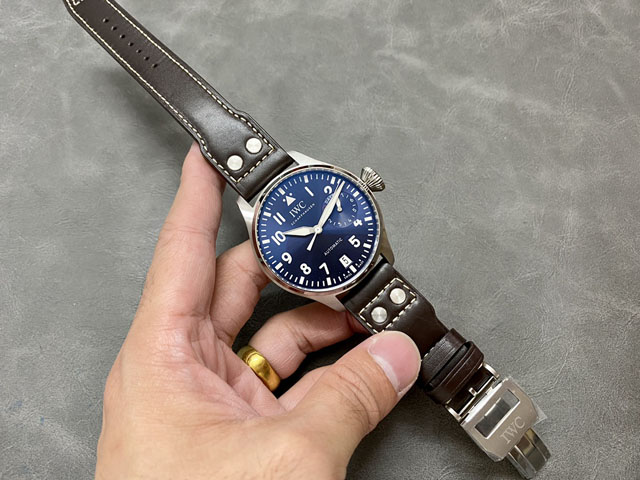 IWC スーパーコピー パイロットウォッチ ビックパイロットウォッチ プティフランス IW500916【ZF工場出品】